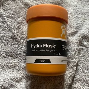 NWT Hydroflask cooler cup
